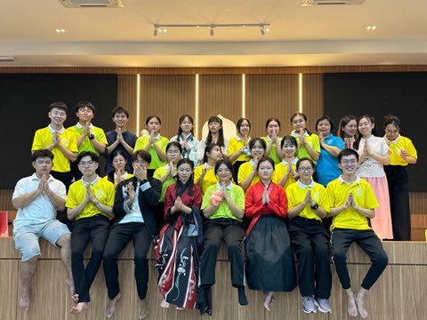 青少年佛学班中秋呈献晚会 精选 3