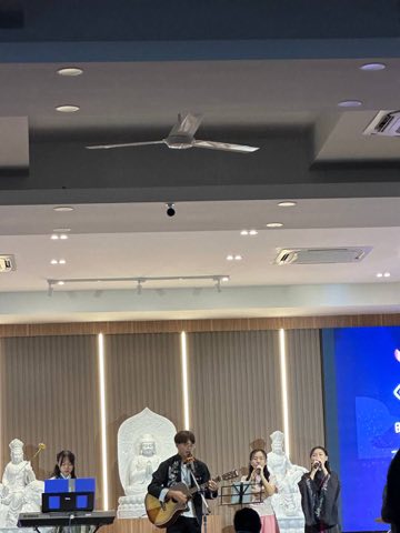 青少年佛学班中秋呈献晚会 照片 119