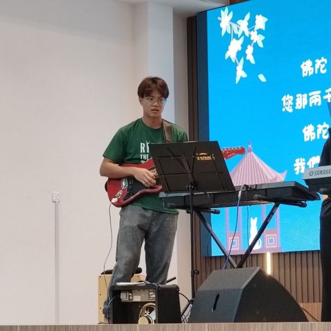 青少年佛学班中秋呈献晚会 照片 144