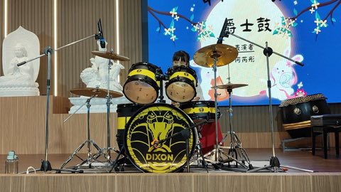 青少年佛学班中秋呈献晚会 照片 150