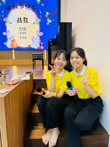 青少年佛学班中秋呈献晚会 照片 180